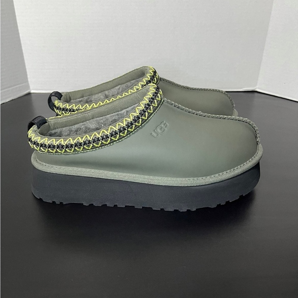UGG TAZZ PLATFORM